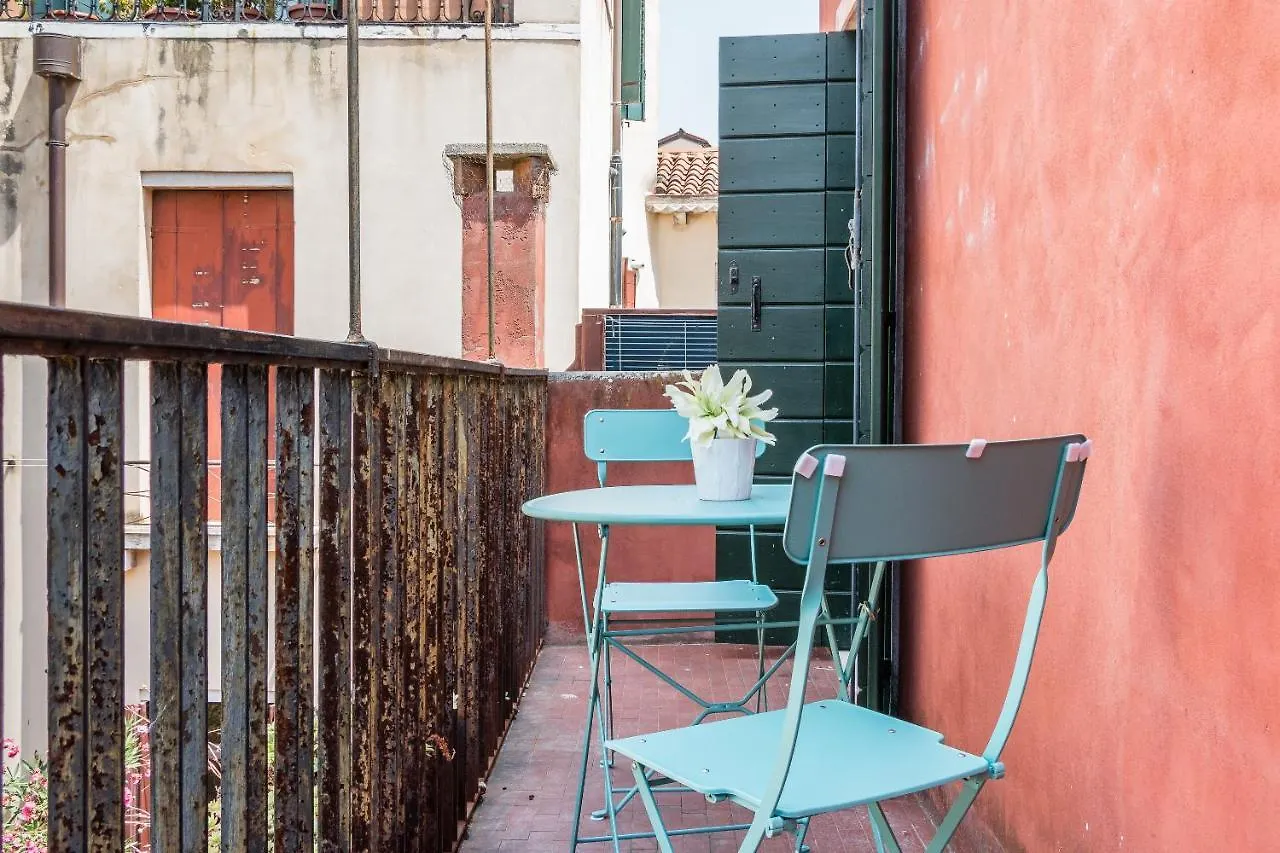 Ferienwohnung Doge'S Mirror & Stair @Frari Venedig