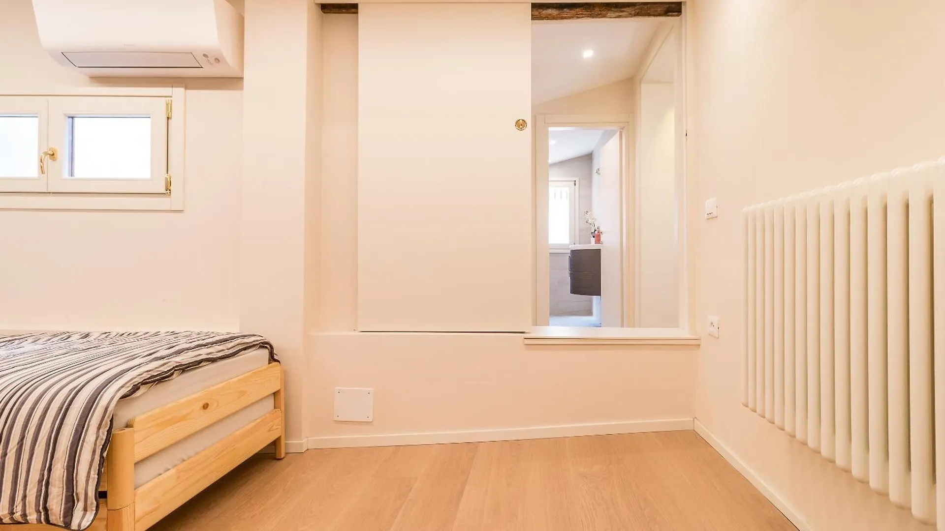 Apartment Ferienwohnung Doge'S Mirror & Stair @Frari Venedig